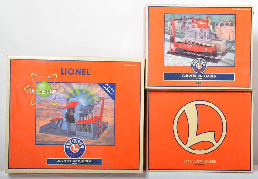 Lionel accessories culvert loader, unloader, nuclear: Lionel modern O gauge accessories in OBs. Three items include 12983 and 12982 culvert loader and unloader and 14065 463 nuclear reactor. Items are C8, OBs have some light corner wear.