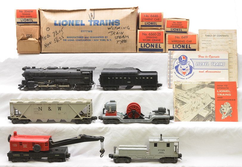 Lionel Postwar Freight Set no. 2277WS Boxed: Lionel postwar freight set no. 2277WS, circa 1957 in individual boxes and set box containing; 665 black 4-6-4 steam loco. 2046W tender, 6560 Bucyrus Erie crane with red cab, 6446-25 Norfolk and Wester