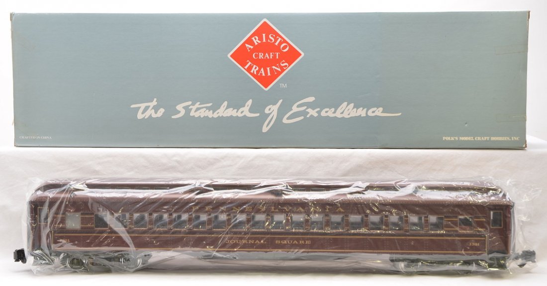 Aristo Craft Heavyweight ART-31301 PRR Coach MIB: Aristo Craft Trains 1 gauge 1/29 scale heavyweight ART-31301 Pennsylvania coach in OB, C10.