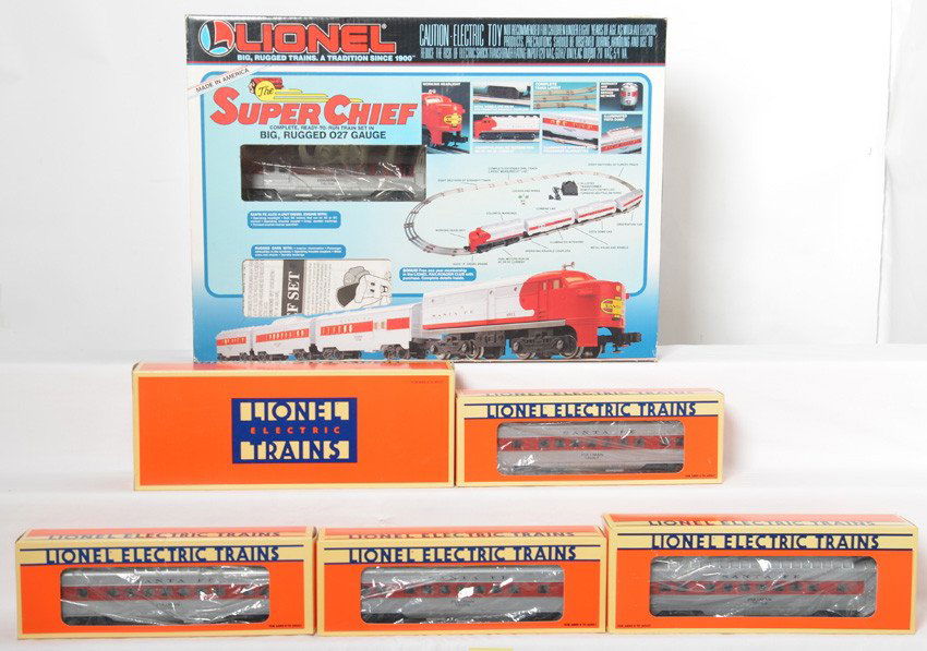 Lionel 11739 Santa Fe Super Chief set and extras: Lionel modern O gauge Santa Fe Super Chief set and extras in OB. Set number is 11739. Set is missing upper level insert but appears complete C7-8. Extras include 18919 dummy Alco A, 16057, 16092, 1605
