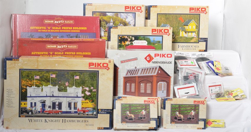 Piko and other G scale building kits and parts: Modern G scale building kits. Six Piko building kits include 6226 SamÍs Farmhouse, 62250 FrankÍs Diner, three 62295 rocking chair sets, 62238 R. KingÍs house, 62015 side building, 62114 White Knigh