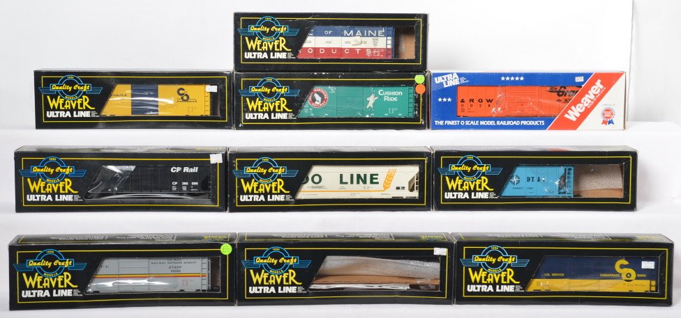 10 Weaver freight cars Soo, C&O, DT&I, etc: Weaver modern O gauge freight cars in OBs. Ten cars include U2109 Chesapeake and Ohio boxcar, Santa Fe REA boxcar, 5955 Soo flatcar, U3702 CP Rail hopper, 10192 DT&I hopper, U2102 Chesapeake and Ohio 
