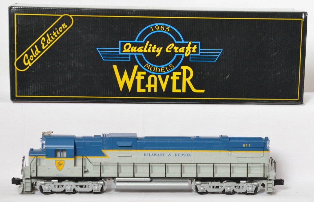 Weaver Delaware and Hudson Alco C-628: Weaver modern O gauge Delaware and Hudson Alco C-628 diesel locomotive in OB. Loco features horn, dual motors, and more. C7-8 with moderate run time.