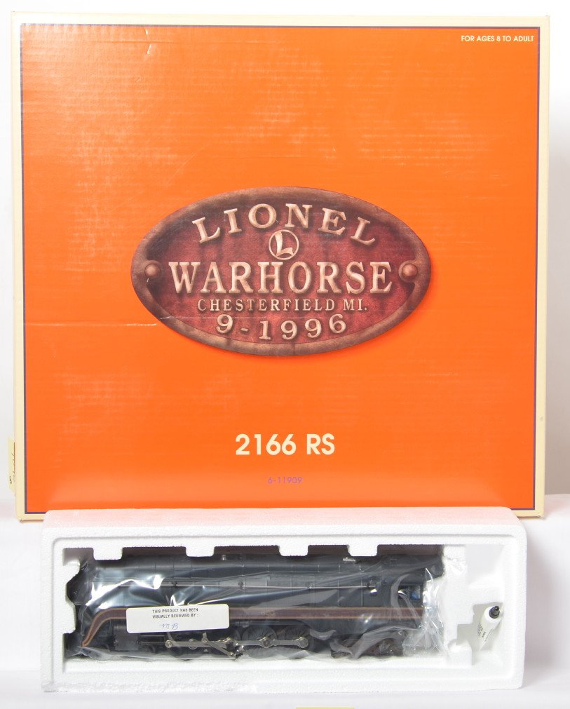 Lionel 11909 N&W Warhorse: Lionel modern O gauge 11909 Norfolk and Western Warhorse set in OB. Set features TMCC, Railsounds, smoke and more. Trains are C9-10 and appear unrun beyond factory testing. Set box has corner wear and