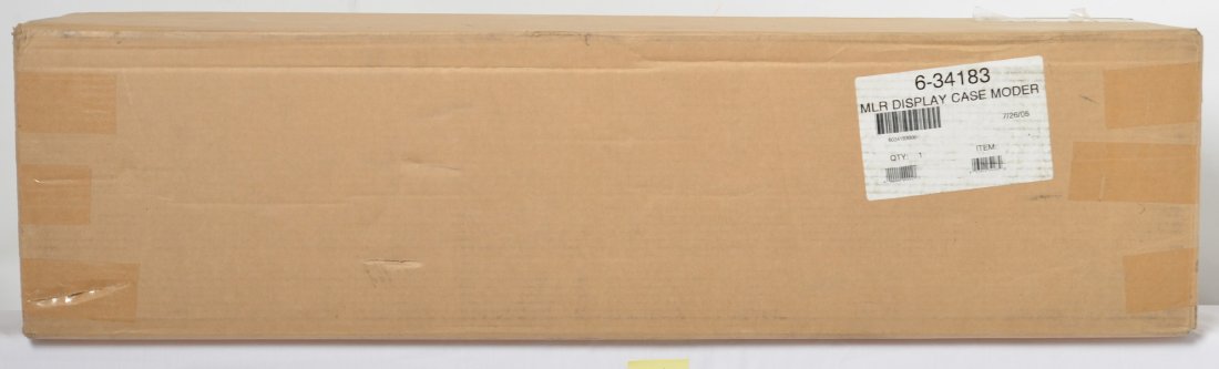 Lionel 34183 Century Club Empire State display case: Lionel modern O gauge 34183 Century Club modern Empire State Express display case. Factory sealed C10.