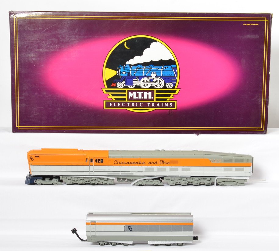 MTH Chesapeake and Ohio M-1 turbine with Proto: MTH modern O gauge 20-3042-1 Chesapeake and Ohio M-1 turbine in OB. Loco features Protosound, Protosmoke, Protocoupler, and more. Loco is C8+ with light run time. OB has some corner wear and one end o