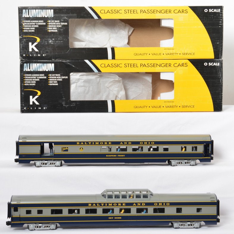 K Line 21 inch B&O passenger two pack K4610B: K Line modern O gauge K4610B aluminum Baltimore and Ohio passenger two pack in OB. Includes vista dome and combine car. Trains are C8 with run time. OBs have some light shelf wear.