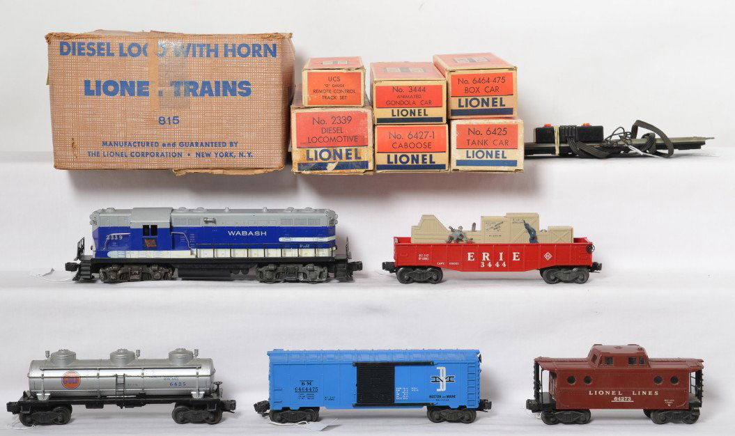 Boxed Lionel 815 diesel with horn, 2339 Wabash GP: Postwar Lionel O gauge 815 diesel loco with horn freight set in original boxes. Set is comprised of the following trains; 2339 Wabash GP-7 diesel road switcher loco, 6464-475 Boston and Maine boxcar,