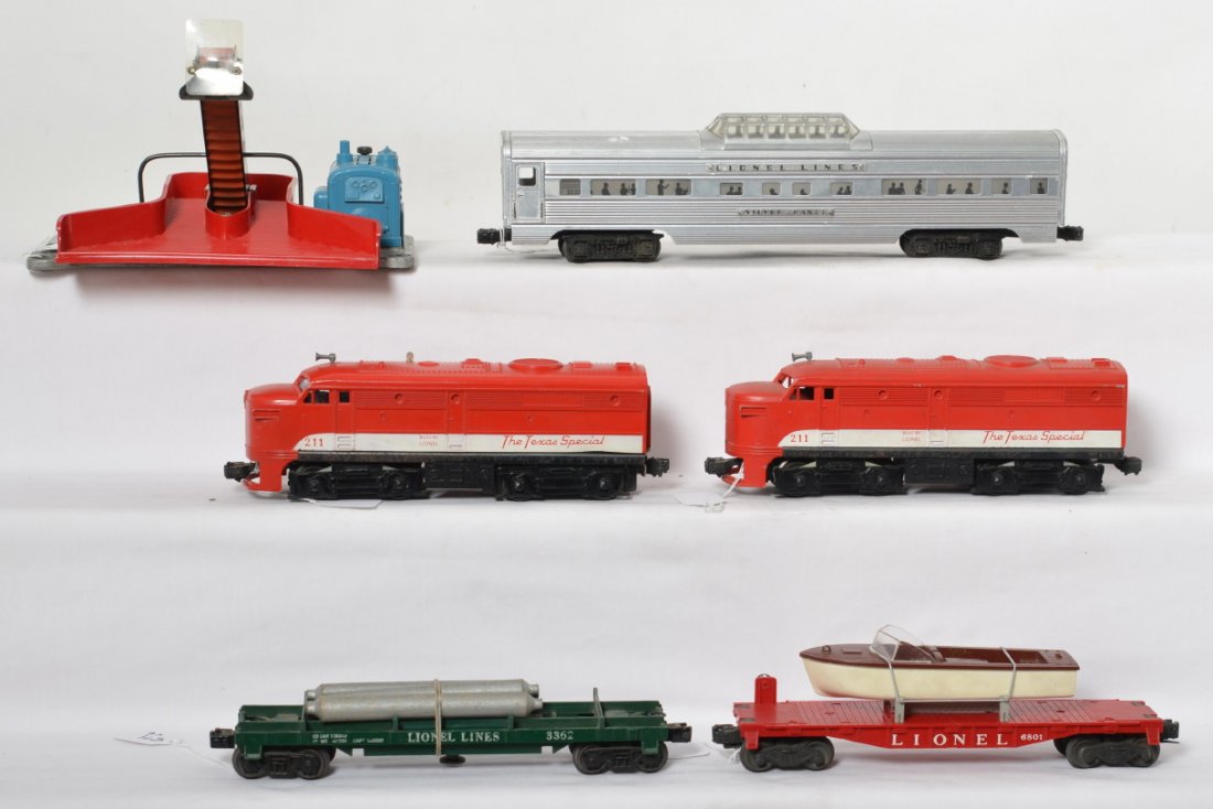 Lionel 211P, 211T, 2532, 6801, 3362: Postwar Lionel O gauge 211P and 211T MKT The Texas Special twin Alco diesel A units, 2532 Silver Range vista dome passenger car, 6801 flatcar with boat, and 3362 flatcar w/helium tanks freight cars. P