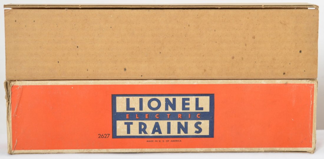1950 Lionel 2627 Madison two cities original box: Postwar Lionel O gauge 2627 Madison illuminated Pullman passenger coach original box only, no car. Box is 1950 two cities variation. Tears to end flap folds. Square and solid with no missing flaps.