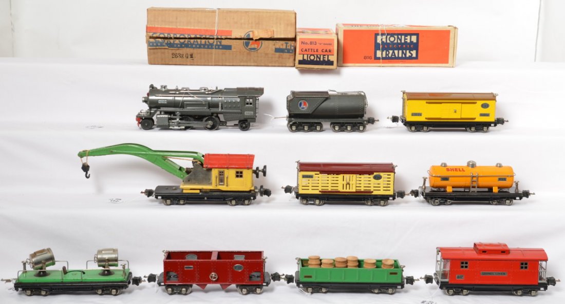 Lionel set 260E 263W 810 811 812 813 814 817 820: Large Lionel prewar O gauge all nickel train set including 260E steam loco, 263W tender, 810 crane, 811 gondola, 813 stock car, 814 boxcar, 815 Shell tank, 816 hopper, 820 searchlight and 817 caboose.
