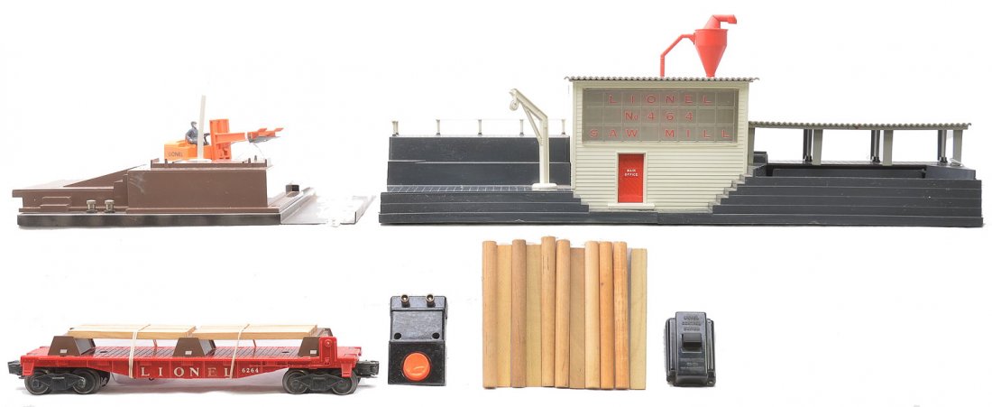 Lionel 464 Lumber Mill 264 Fork Lift Platform: Lionel postwar 464 lumber mill with 364C controller, wooden logs and timbers, C7. Also included is a 264 operating fork lift platform with forklift, 6264 flatcar, 90C controller and timbers, C6.