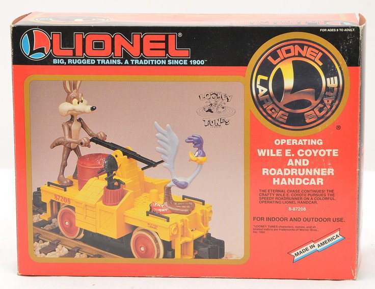 Lionel 87206 Wile E. Coyote & Roadrunner Hand Car: Lionel G scale 87206 operating Wile E. Coyote and Roadrunner handcar in OB, C10.