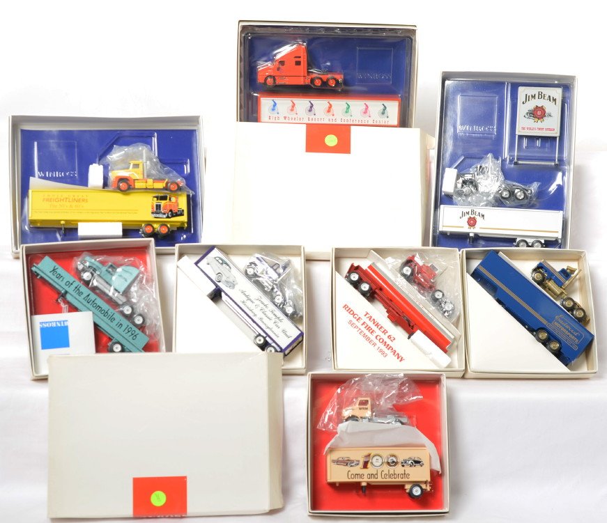 10 Winross die cast trucks Eastwood, High Wheeler etc.: Winross 1/64 scale modern die cast trucks. Ten trucks include WRM 1996 100th anniversary, Eastwood Motorsports, Ridge Fire tanker, RPL 1988 Zembo Temple, WRM 1996, two 1998 Hershey AACA, High Wheeler