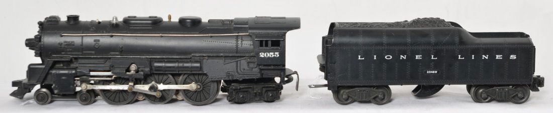 Lionel 2055 steam loco with 2046W whistle tender: Postwar Lionel O gauge 2055 steam locomotive and 2046W whistle tender. Loco is repainted, C6.
