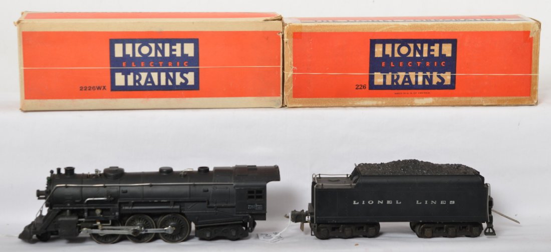 Nice Lionel prewar 226E steam, 2226W tender, OB: Lionel prewar O gauge 226E steam loco with 2226W die cast tender. Both pieces are very nice originals that you can tell have spent most of their lives in the boxes. Loco graded C7+ due to some minor n