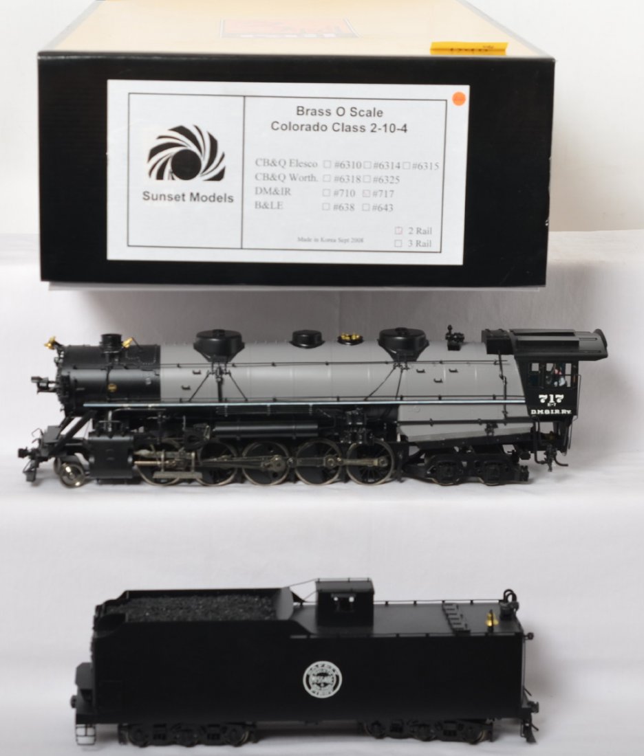 3rd Rail DM&IR 2-10-4 steam locomotive: 3rd Rail brass modern O scale two rail Duluth Missabe and Iron Range 2-10-4 Colorado class steam locomotive in OB. Loco is cab number 717. Loco is C8-9 with no major signs of run time.