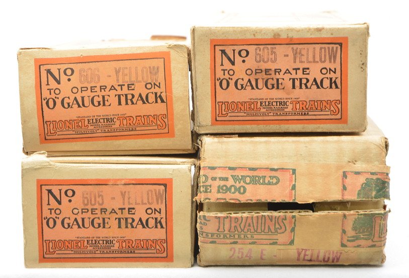Lionel Original Boxes ONLY 254E 605 605 606: Lionel prewar O gauge original boxes only for the 142E passenger set including; 254E electric loco, two 605 Pullmans and a 606 observation. The boxes are correctly stamped YELLOW. The loco OB is seale