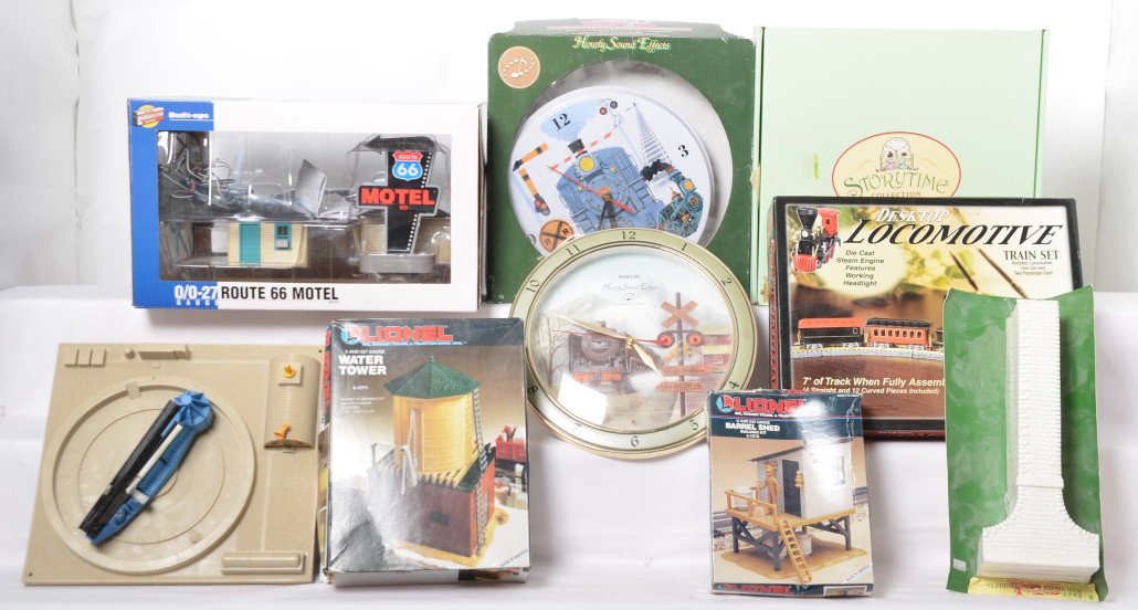 Train room decor, 470 missile platform, Walthers: Mixed lot of accessories, scenery supplies, kits, train room deco and more. Includes Lionel postwar 470 missile launcher, 12718 barrel shed kit, 12711 water tower kit, two railroad wall clocks, new cl