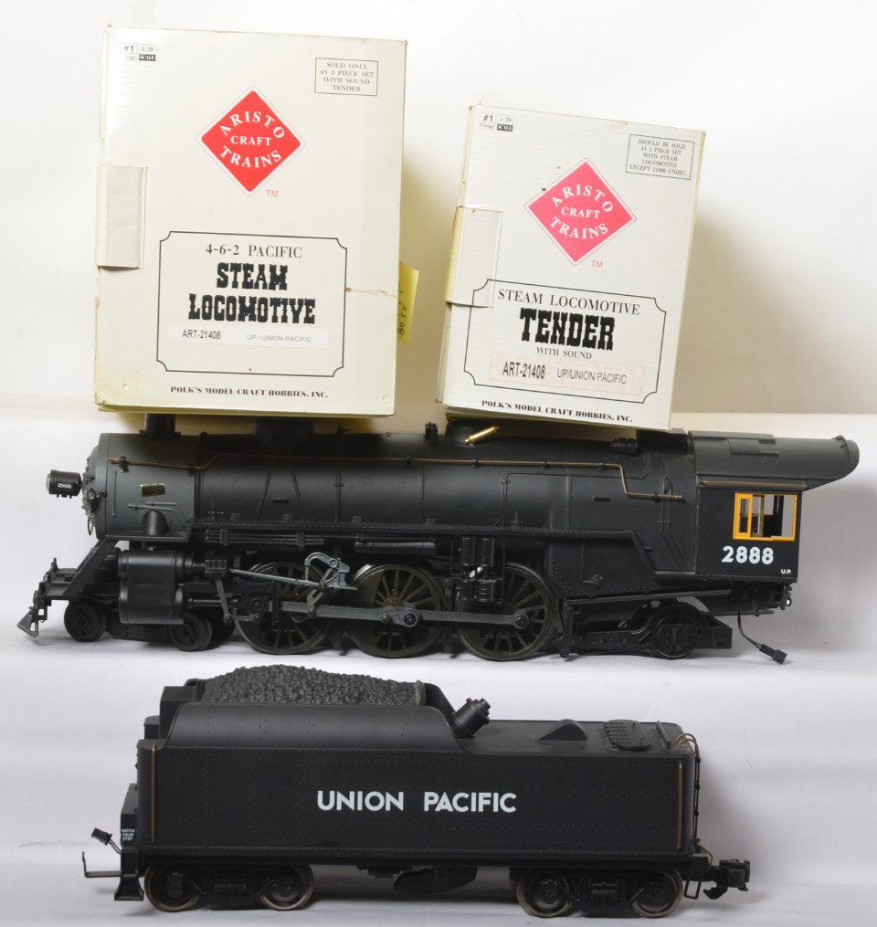 Aristo Craft Union Pacific 4-6-2 with sound: Aristo Craft modern G scale 21408 Union Pacific 4-6-2 steam locomotive in OB. Loco is C7-8 with run time, bell is detached. OBs have some sun fading and staining.
