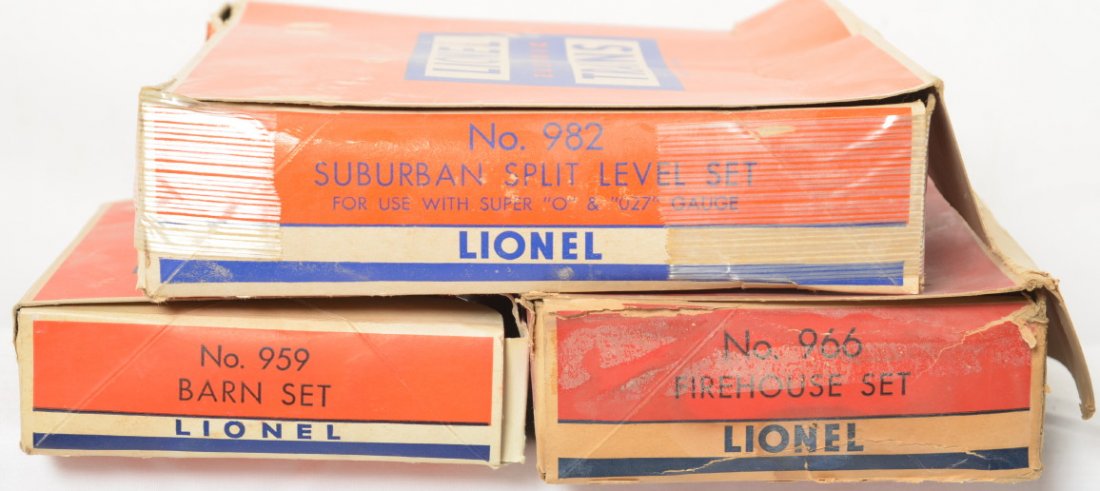 Lionel No. 959, 966, and 982 play sets in OB: Postwar Lionel O gauge play sets in original boxes. 959 Barn Set has parts in sealed cellophane bag, box is missing an inner flap, may or may not be complete. 966 Firehouse Set is probably not complet