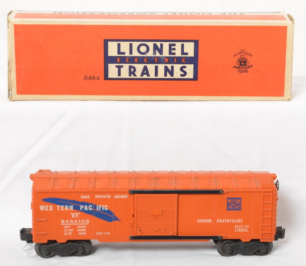 Lionel 6464-100 blue feather boxcar, OB: Lionel postwar O gauge 6464-100 Western Pacific boxcar, orange with blue feather variation, type IIa body. Looks nice but does need cleaned especially the roof, should clean C6-7. Box is -1 box.