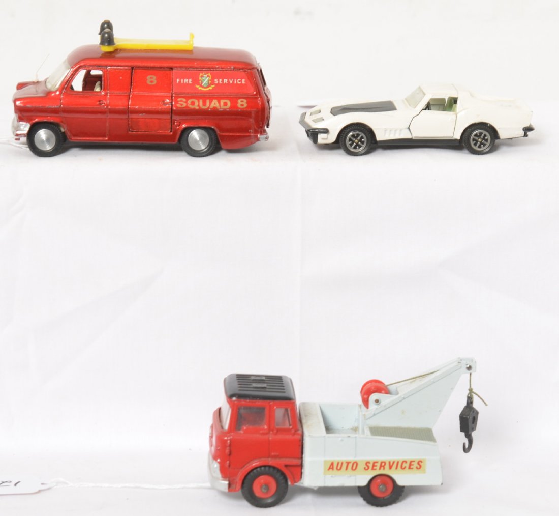 Dinky Toys Ford Transit Van, 221, 434: Dinky Toys Ford Transit Van Fire Service Squad 8, 221 Chevrolet Corvette Stingray, and 434 Auto Services Crash Truck