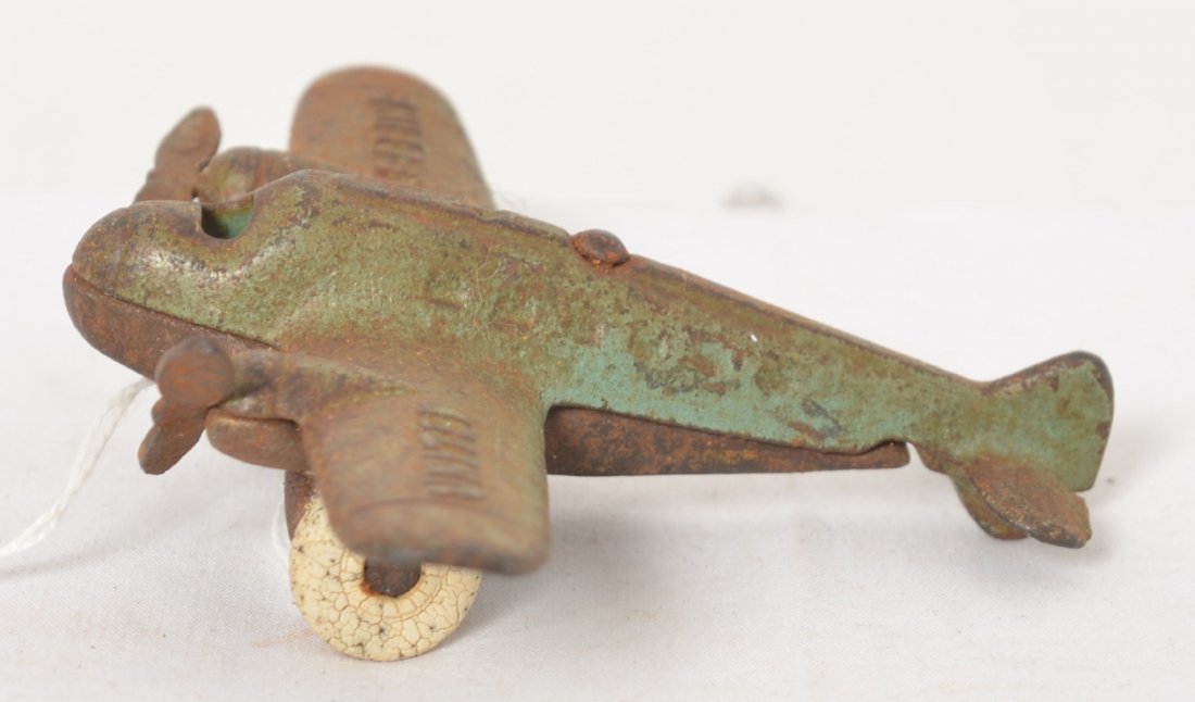 Arcade Mfg. Co. AMC 361 United Boeing cast iron: Arcade Mfg. Co. AMC 361 United Boeing cast iron airplane in original condition with light shrinkage to tires with no flat spots.