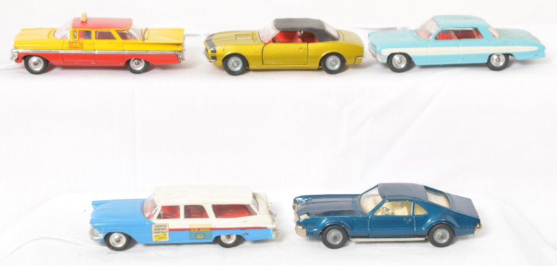 Corgi Toys Plymouth Sports Suburban, TAXI, Camaro...: Corgi Toys diecast toy cars, Plymouth Sports Sunbeam U.S. Mail station wagon, Chevrolet Impala TAXI, Oldsmobile Super 88, Chevrolet Camaro SS, and Oldsmobile Tornado. Cars show little wear original pa