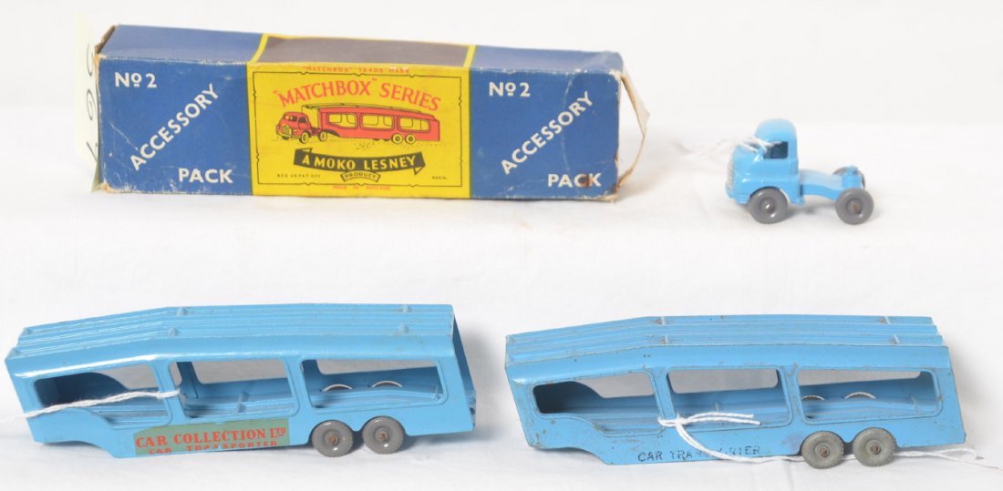 Matchbox No. 2 Accessory Pack Car Transporter in OB: Diecast Matchbox Lesney No. 2 Accessory Pack Car Collection Ltd. Bedford Car Transporter in original box looks new with no wear. Original paint and tires. Box is missing an end flap. Included is a Car
