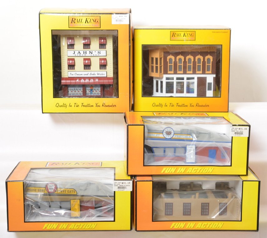 5 Railking buildings ice cream, butcher, pretzel, etc: MTH Railking modern O gauge buildings in OBs. Five buildings include 90018 JahnÍs Ice Cream factory, 90201 Horseshoe Curve Eats stand, 90231 chiropractor building, 90261 butcher shop, and 90202 pretz