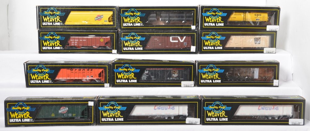 12 Weaver freight cars Rutland, Roadrailer, Rio Grande,: Weaver modern O gauge freight cars in OBs. Twelve cars total including U1130 Southern Pacific coal car, U14010L Central Vermont boxcar, U2521L Rutland flat, 180839 Chicago and Northwestern hopper, two