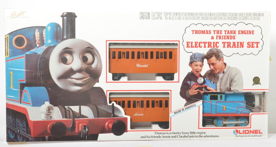 Lionel 81011 Thomas and Friends G scale set sealed: Lionel modern G Scale Thomas and Friends set in OB. Set number is 81011. This set is factory sealed in plastic C10.