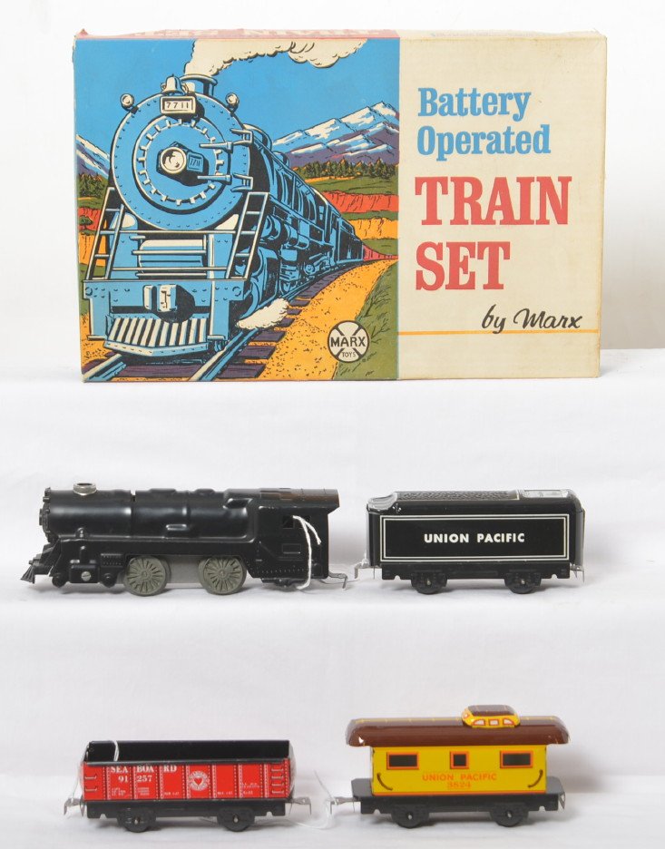 Marx 2512 Battery Operated Train Set in OB, U.P.: Postwar Marx O gauge 2512 Battery Operated Train Set in original box with tinplate B.O. steam locomotive and 551 Union Pacific lithographed tinplated tender with 91257 Seaboard gondola, and 3824 Union