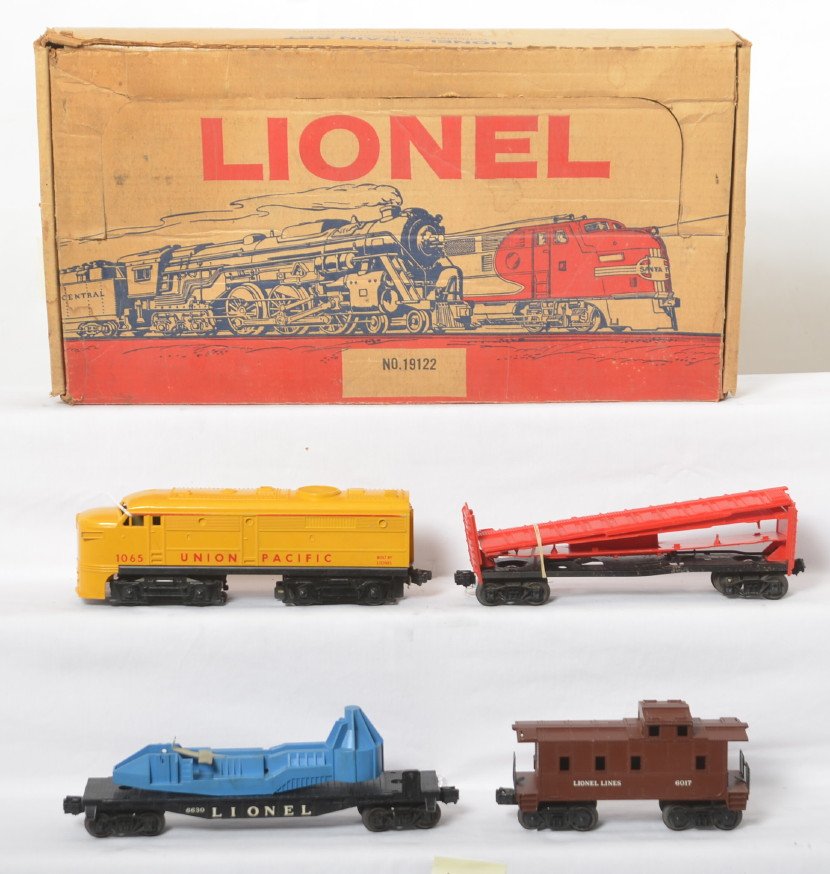 Lionel 19122 UP diesel freight set in box: Postwar Lionel O gauge 19122 Union Pacific diesel freight set in original box with 1065 Alco diesel A unit with 6630 IBM rocket launcher, 6480 Explosives boxcar, and 6017 caboose. Trains will clean C6