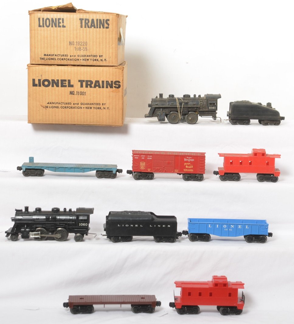 Lionel 19220/108-55 and 11001 boxed steam freight sets: Postwar Lionel O gauge steam freight train sets in original boxes. 19220/108-55 with 1061 steam loco and slopeback tender, unnumbered light blue flat, 638-2361 Stokely Van CampÃ•s boxcar, and undec