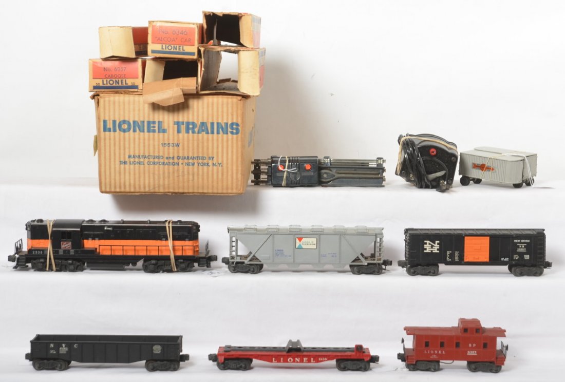 Lionel 1553W boxed set w/2338, 6464-425, 6346...: Postwar Lionel O gauge 1553W diesel freight set with 2338 The Milwaukee Road GP-7 diesel locomotive with 6346 Alcoa hopper, 6464-425 New Haven boxcar, 6462 NYC gondola, 6430 flat w/trailer vans missin