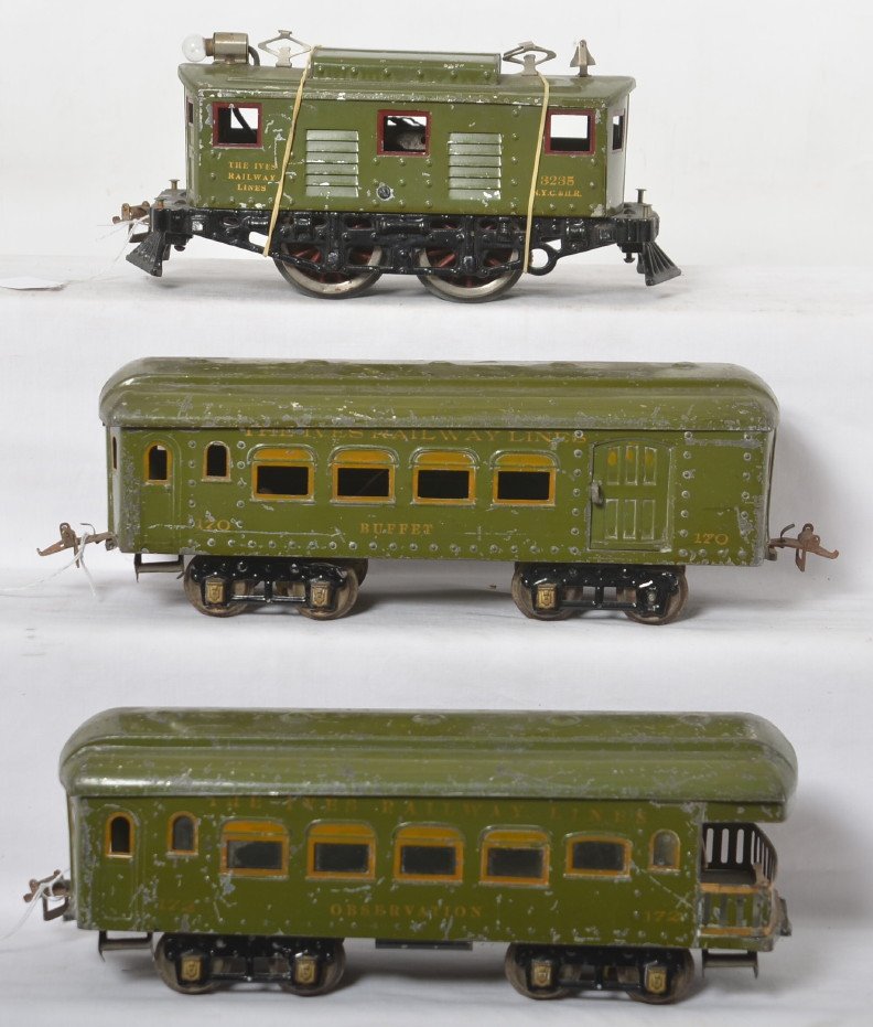 Ives 3235, 170, and 172 NYC&HR electric passenger: Prewar Ives wide/standard gauge 3235 NYC&HR boxcab electric loco, 170 Buffet, and 172 observation, C6.