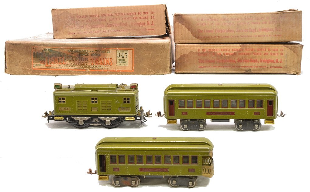 Lionel Olive Green Passenger Set no. 347: Lionel prewar standard gauge olive green passenger set no. 347 in individual OBs and set box containing; 8 electric loco with brass trim, 337 Pullman and a 338 observation. The cars have maroon insert