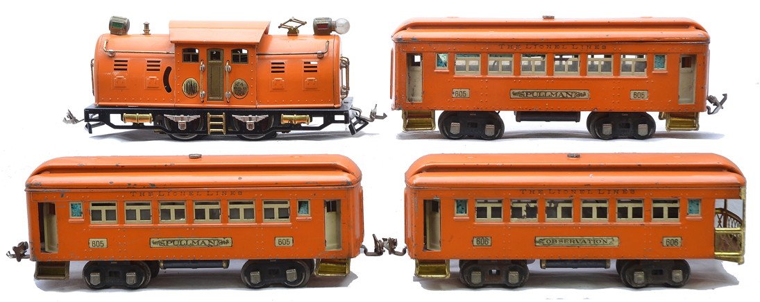 Lionel Prewar Orange Passenger Set no. 267: Lionel prewar O gauge orange passenger set no. 267, circa 1929-30 including; no. 4 Bild-A-Loco 0-4-0 electric loco, two 605 Pullmans and 606 observation. Cars have cream inserts and nickel journals. L