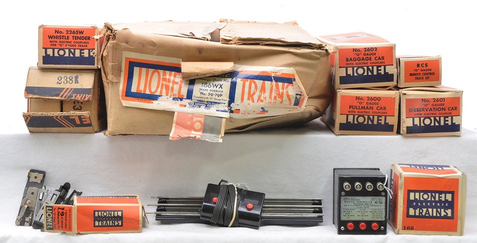 Lionel 186WX Original Set Box OBs Sears 59-79P: Lionel prewar O gauge original set box only for set no. 186WX Sears Roebuck no. 59-79P, circa 1939-40 with individual OBs only for 238E steam loco, 2265W whistle tender, 2602 baggage, 2600 Pullman, 26