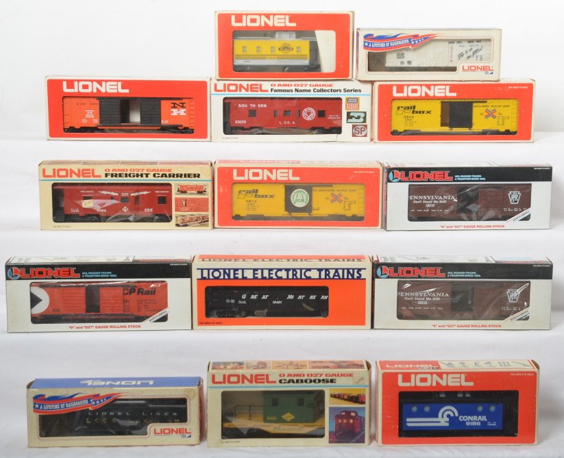 14 Lionel freight cars X9259, 6014-900, 19212, etc: Lionel modern O gauge freight cars in OB. Fourteen freight cars include 9719 New Haven boxcar, X9259 LCCA Southern Caboose, LCCA 76-77 meet tender, 6014-900 LCCA Frisco boxcar, 9184 Erie caboose, 6426