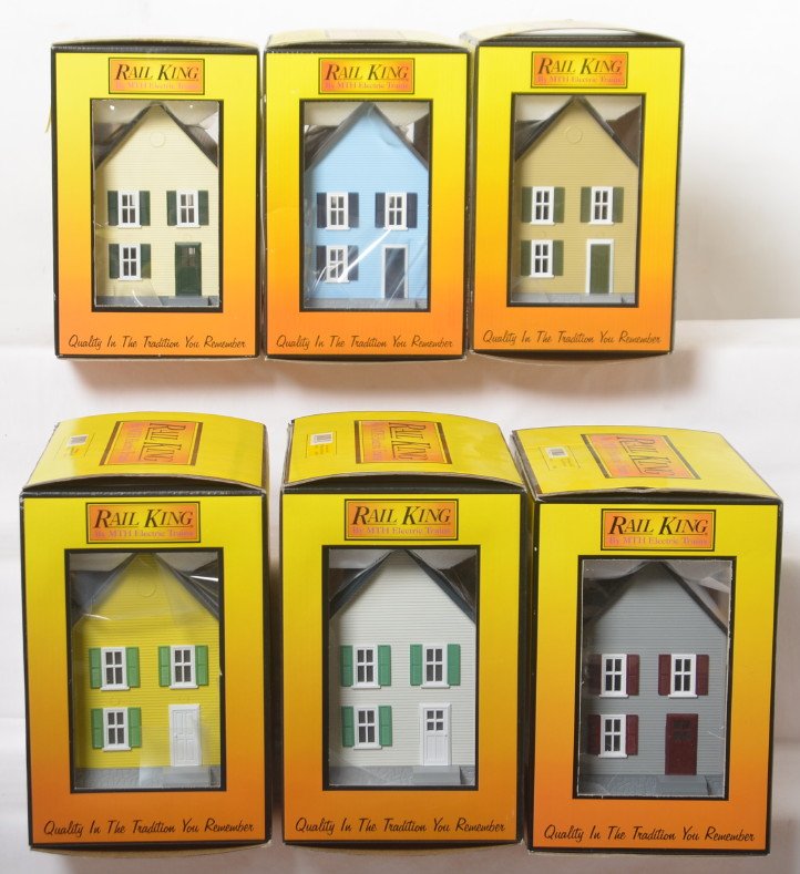 6 Railking Row Houses 9023, 9024, etc: MTH Railking modern O gauge Row Houses in OBs. Six houses include 9023, 90118, 9024, 90119, 90065, and 90064. Houses are C9-10.