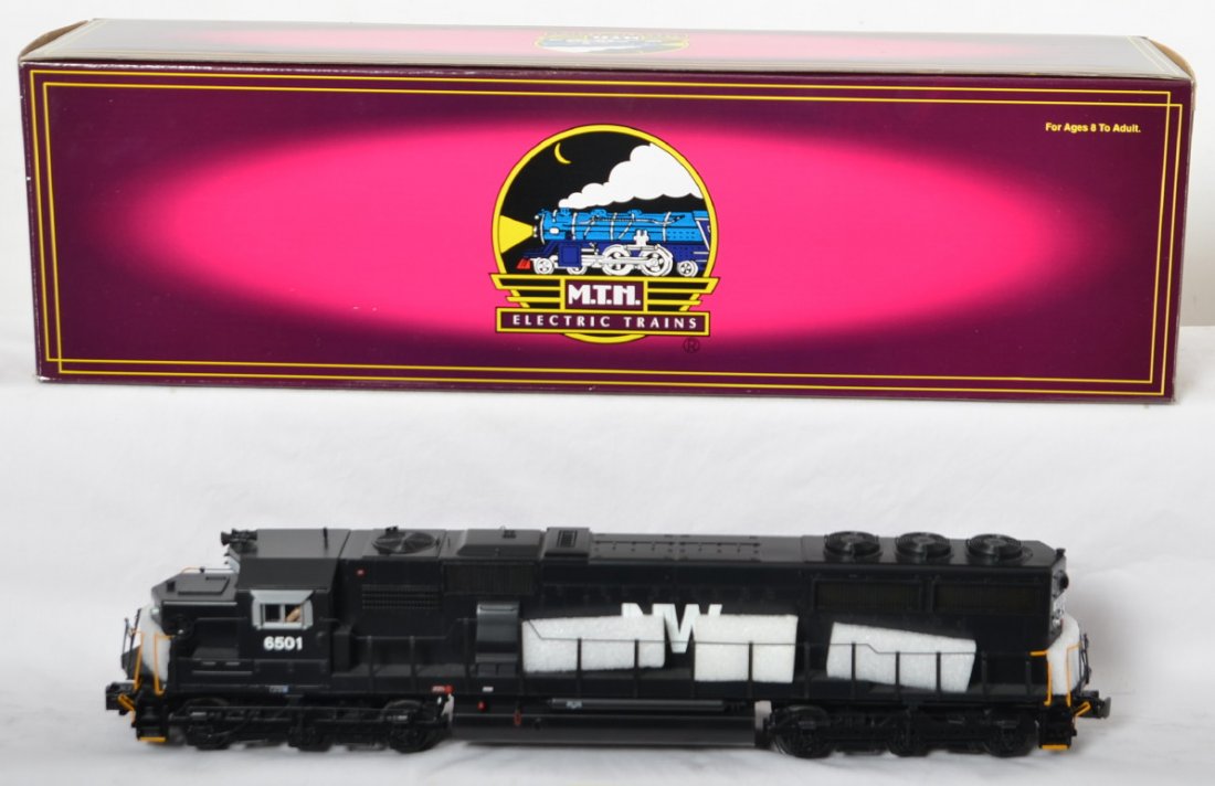 MTH N&W SD-50 dummy unit: MTH modern O gauge 20-2706-3 Norfolk and Western dummy SD-50 diesel locomotive in OB. C8 . Non powered.