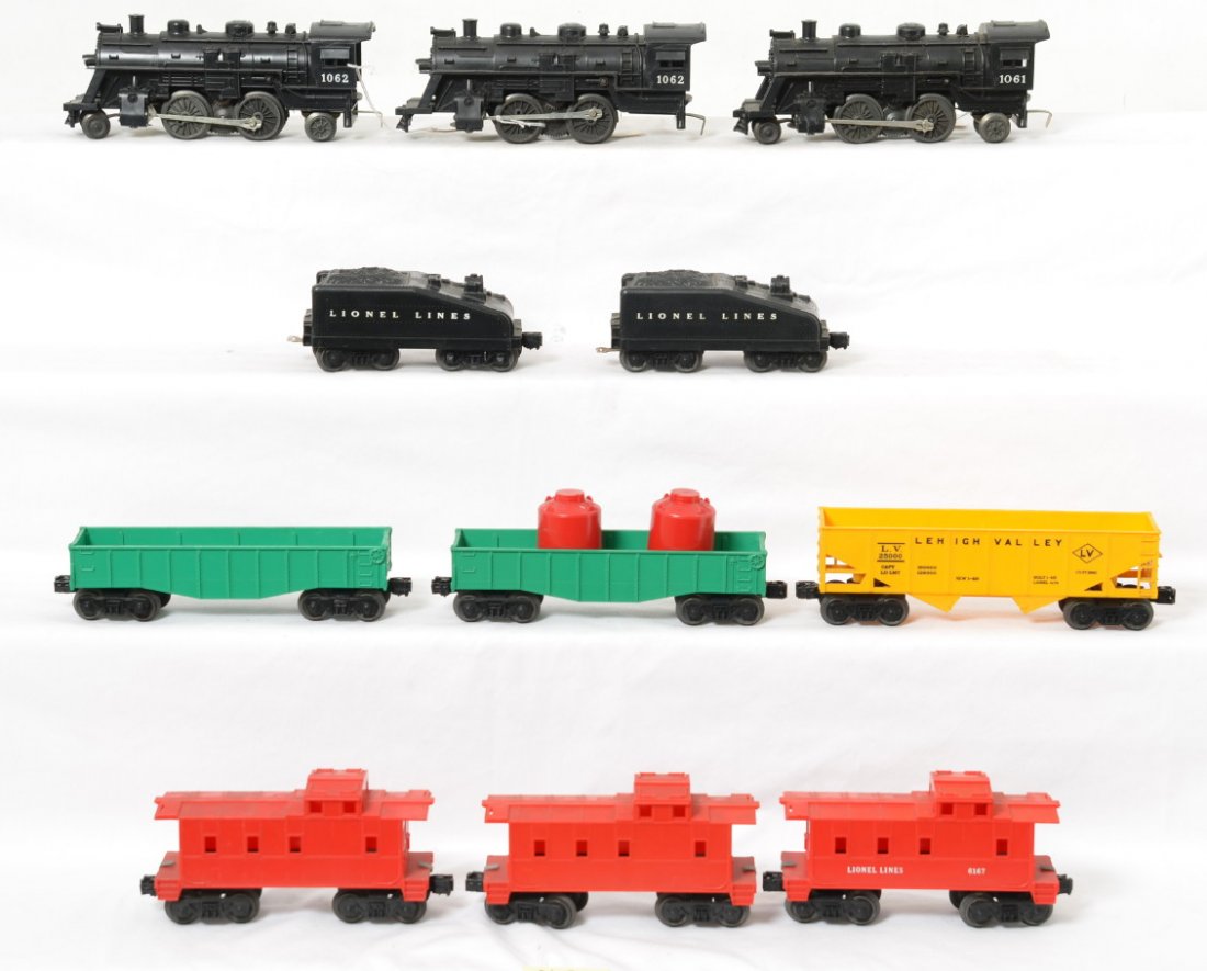 Lionel 1061, 1062, 1062, 6176, 6142 x2, 6167-25, more: Postwar Lionel O gauge 1061 steam loco, 1062 0-4-0 steam loco, 1062 2-4-2 steam loco, two different slopeback tenders, 6176 LV hopper, two 6142 undecorated canister cars, 6167-25 caboose, 6167-100 cab
