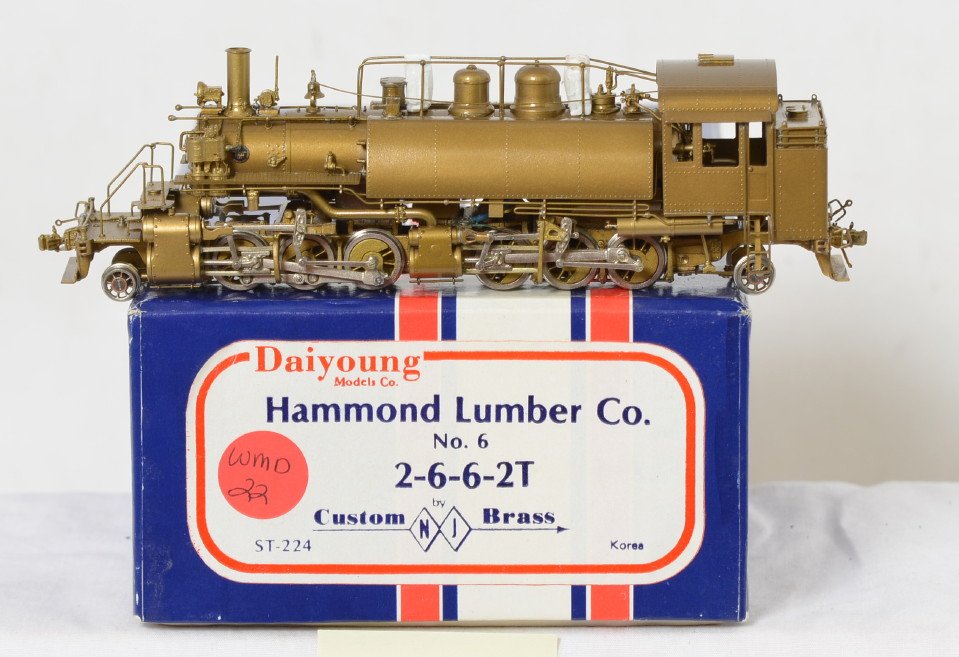 NJ Brass Hammond Lumber 2-6-6-2T steam locomotive: NJ Custom Brass HO Hammond Lumber Co. 2-6-6-2T No. 6 steam locomotive in OB. Catalog number is ST-224. Loco has been clear coated and is very nice C8+ with little if any run time. Locomotive original