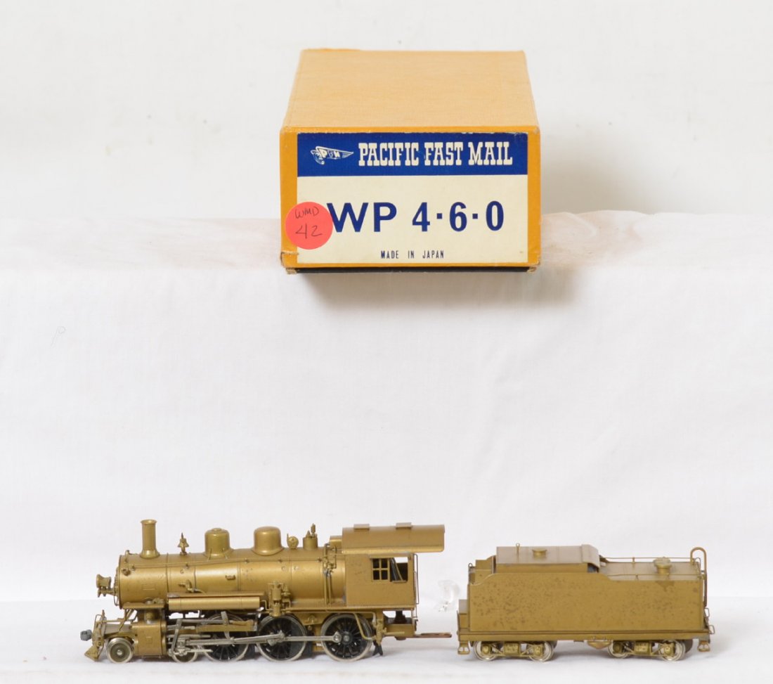 Pacific Fast Mail Western Pacific 4-6-0 steam: Pacific Fast Mail HO brass Western Pacific 4-6-0 steam locomotive in OB. C7 condition with some age spots on the tender and a few on the loco.