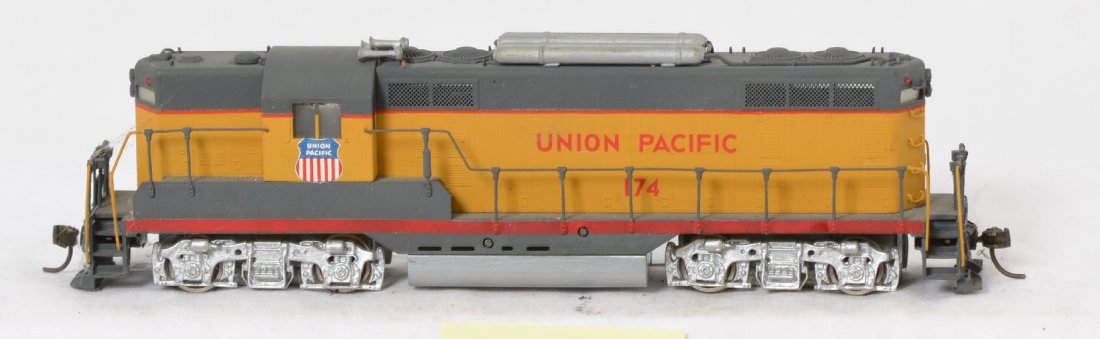 Sunset Union Pacific GP-7 or 9 diesel locomotive: Sunset models HO brass Union Pacific GP-7 or -9 diesel locomotive. No box. C7 condition with a broken hand rail and some very light paint wear.