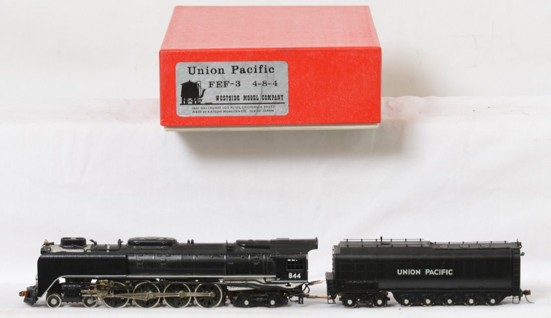 Westside Model Union Pacific FEF-3 4-8-4: Westside Model Company HO brass Union Pacific FEF-3 4-8-4 steam locomotive in OB. Loco is clean C8 condition, however one paint chip on the forward edge of the steam dome.