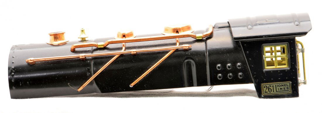 Lionel Black Boiler ONLY from 261 Steam Loco: Lionel prewar O gauge black boiler only from 261 steam loco with copper and brass trim. Boiler was never used or mounted on a loco. Paint and trim is very clean, C9.